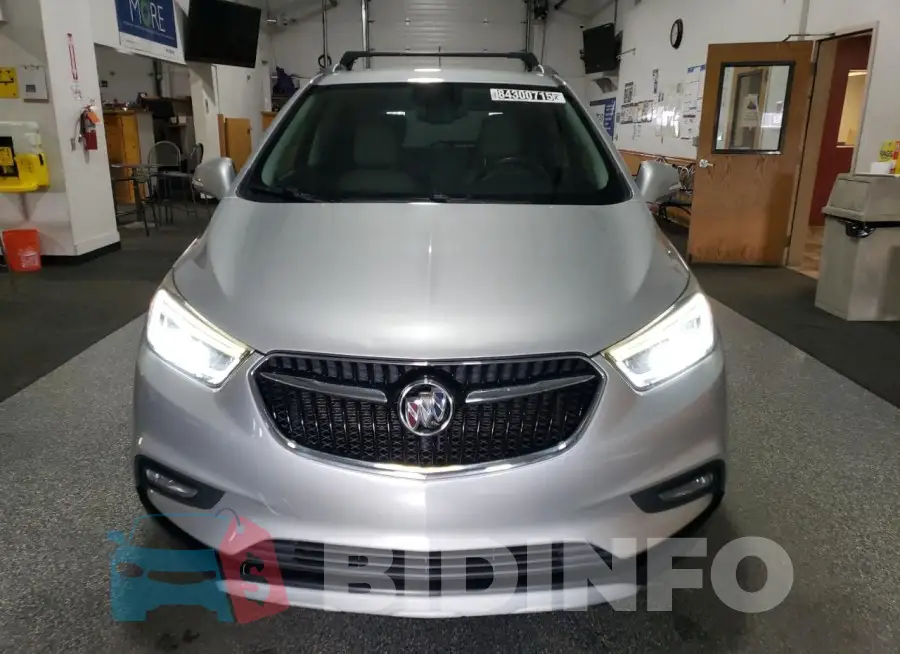 KL4CJCSB1HB012016 Photo# 5
