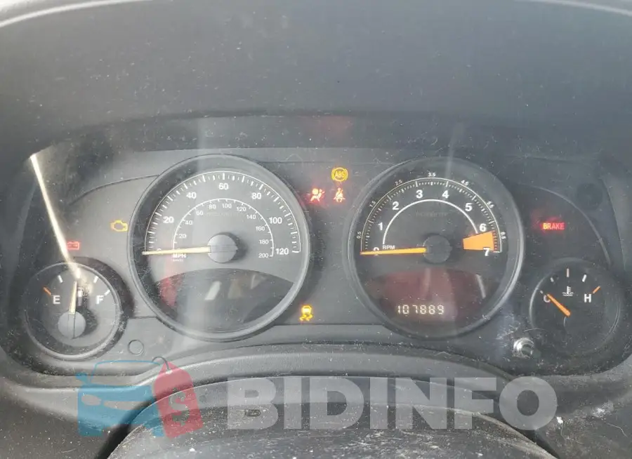 1C4NJPFB2HD182194 Photo# 9