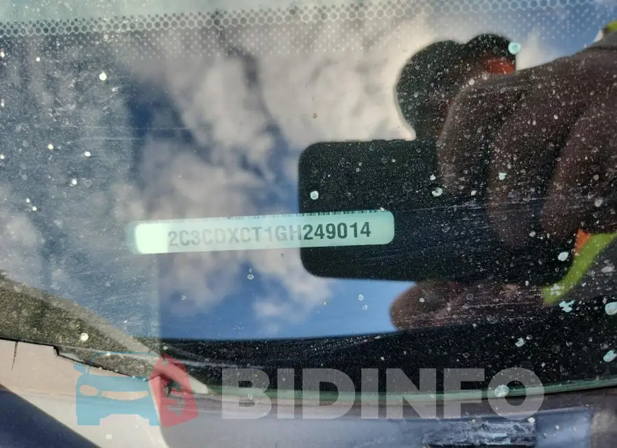 2C3CDXCT1GH249014 Photo# 13