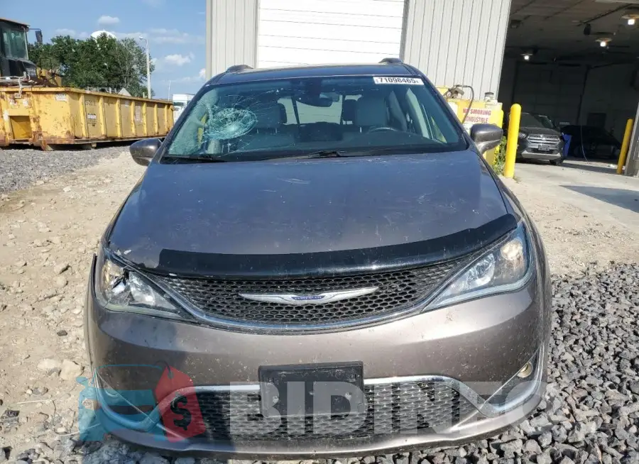 2C4RC1EG3HR622328 Photo# 5