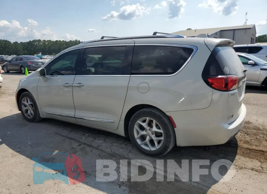 2C4RC1EG3LR110027 Photo# 2