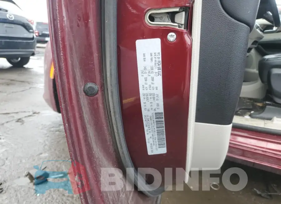 2C4RC1EG7JR108178 Photo# 13