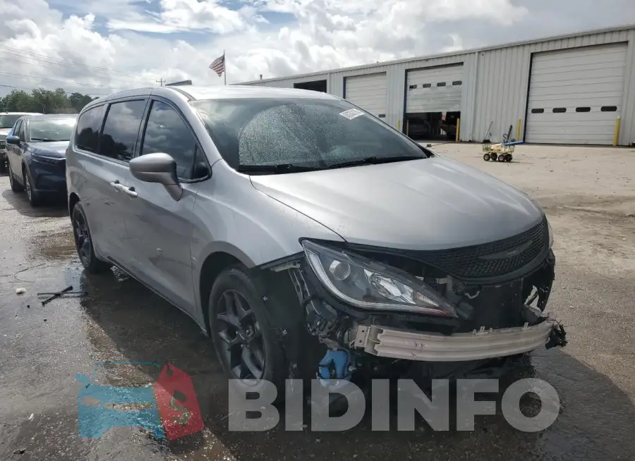 2C4RC1FG6LR187604 Photo# 4