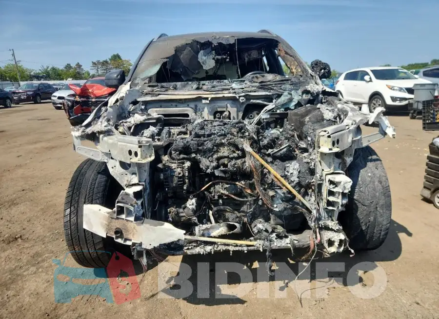 YV4A22PK2G1029552 Photo# 5