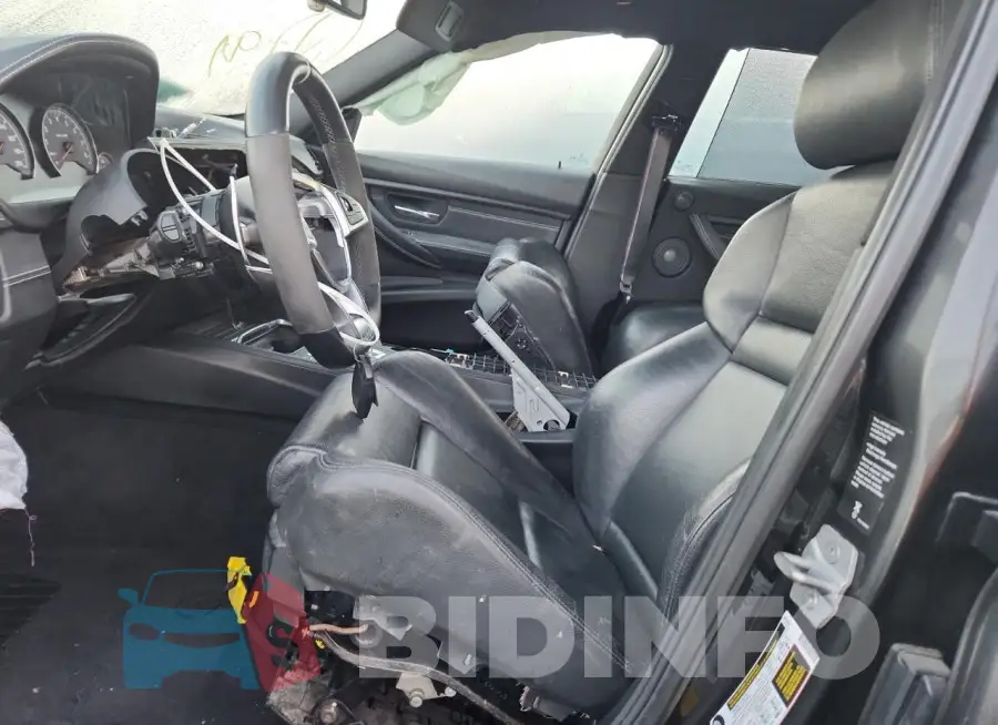 WBS8M9C55J5K99842 Photo# 7