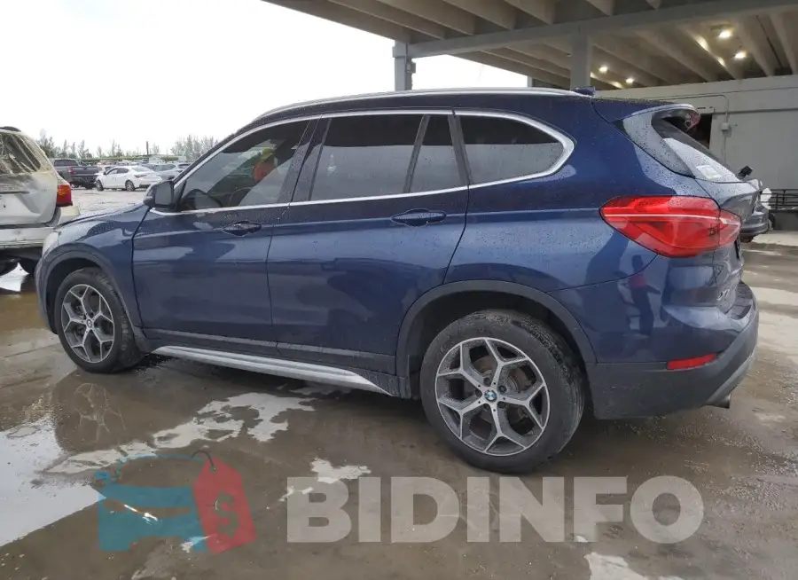 WBXHU7C3XJ5L09259 Photo# 2
