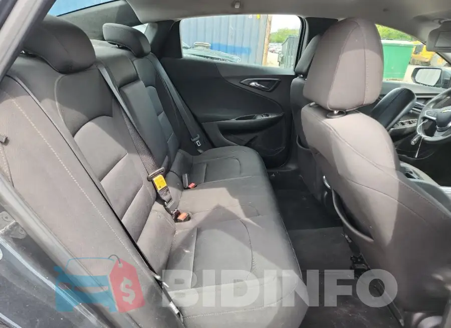 1G1ZD5ST9JF158621 Photo# 10
