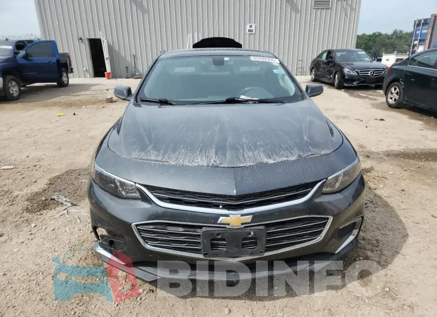 1G1ZD5ST9JF158621 Photo# 5