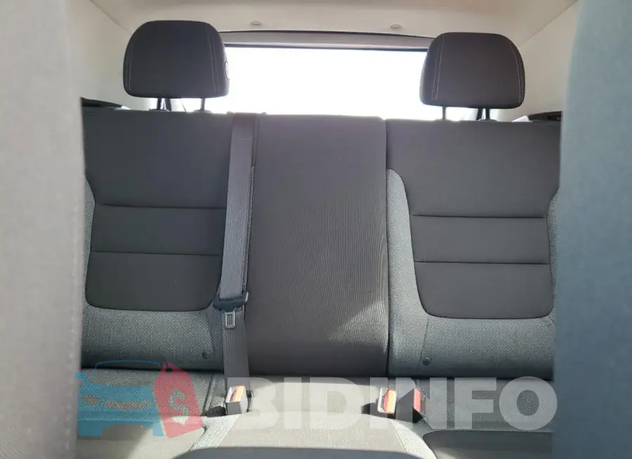 KL79MPSL2MB038252 Photo# 10