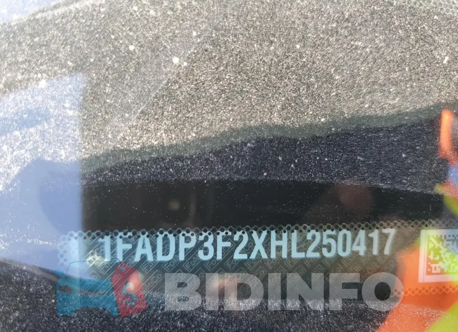 1FADP3F2XHL250417 Photo# 12