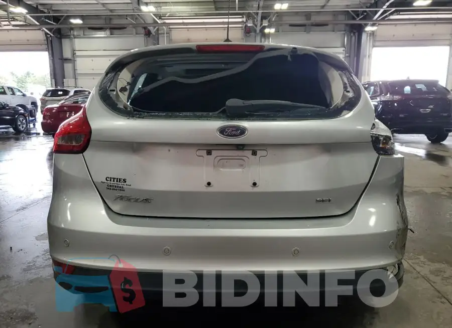 1FADP3M28HL336666 Photo# 6