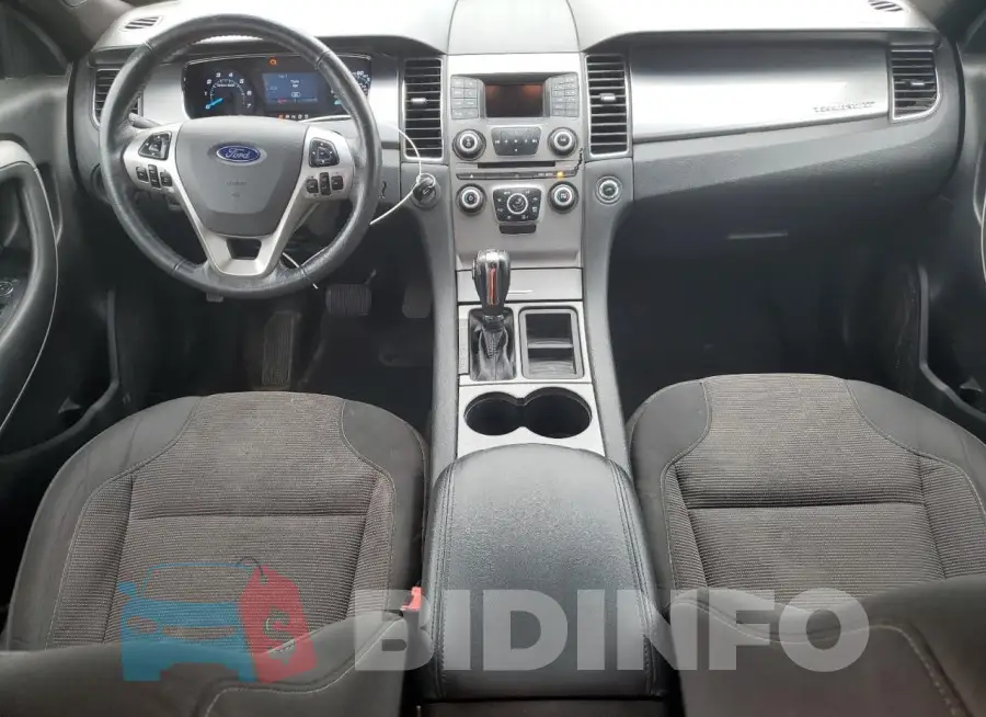 1FAHP2E84JG138017 Photo# 8