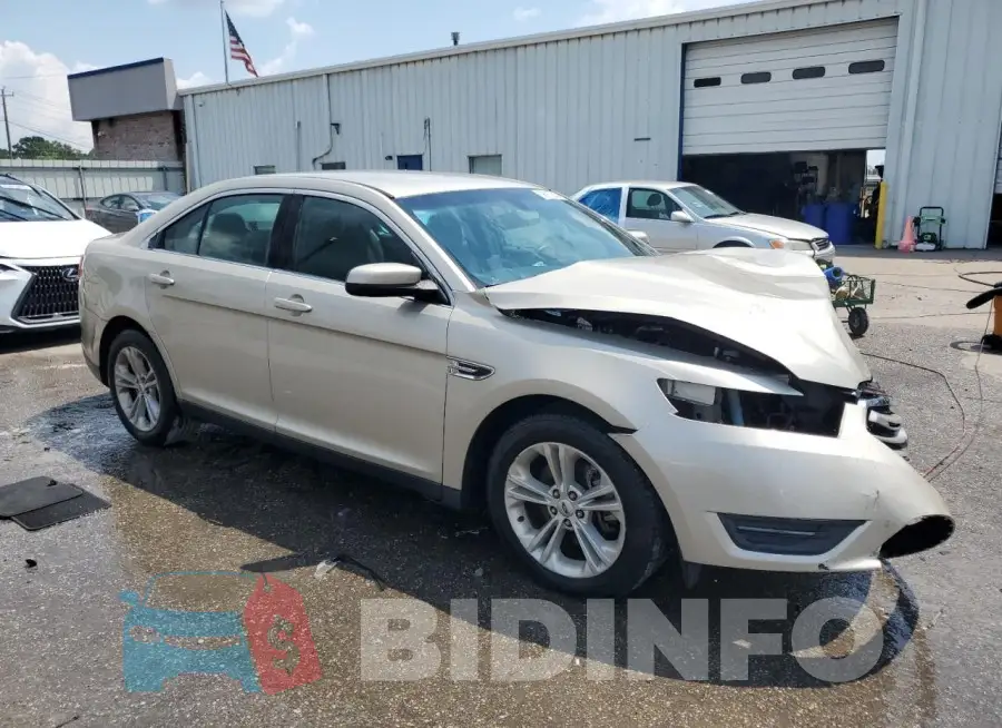 1FAHP2E87HG129743 Photo# 4
