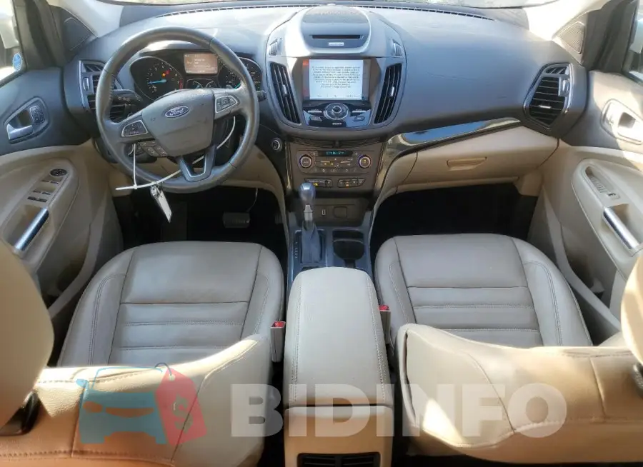 1FMCU9J97HUD74138 Photo# 8
