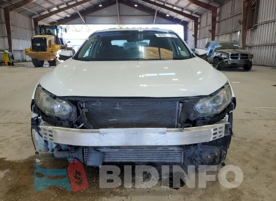19XFC1F30HE008451 Photo# 5
