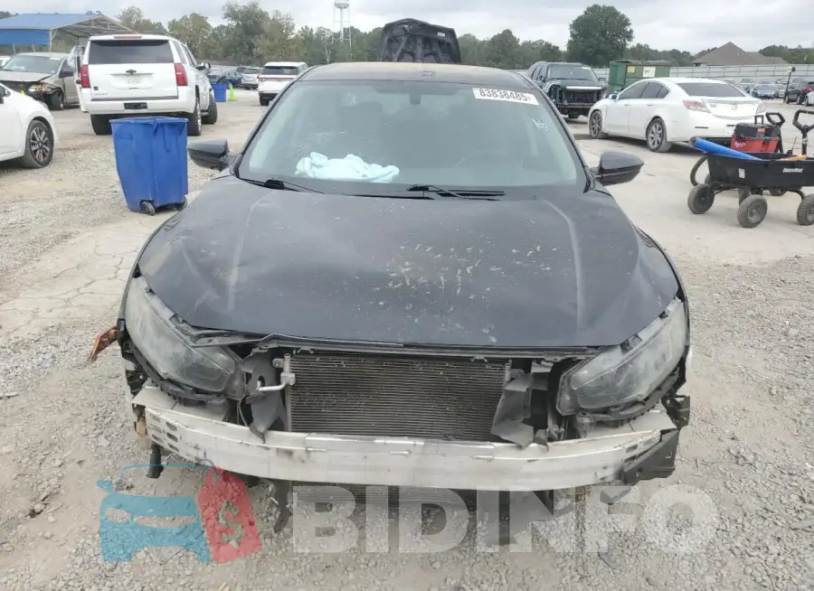 19XFC2F67KE037890 Photo# 5
