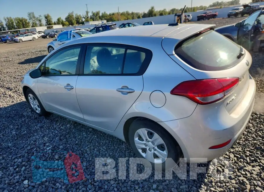 KNAFK5A80J5772649 Photo# 2