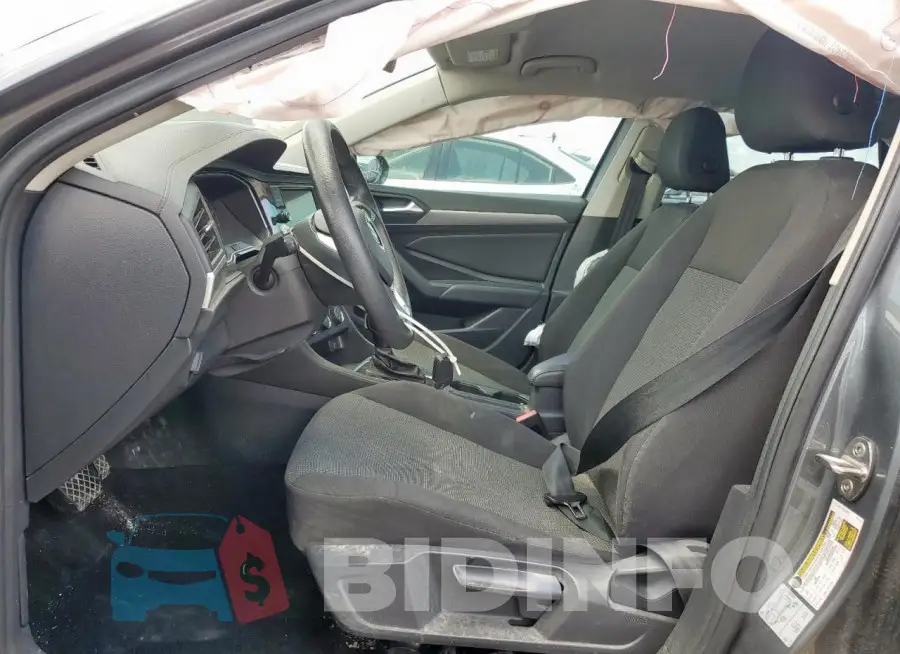 3VWCB7BU2KM175475 Photo# 7