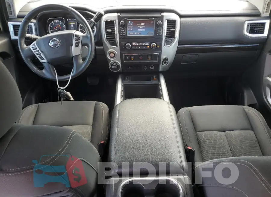 1N6AA1F42JN510322 Photo# 8