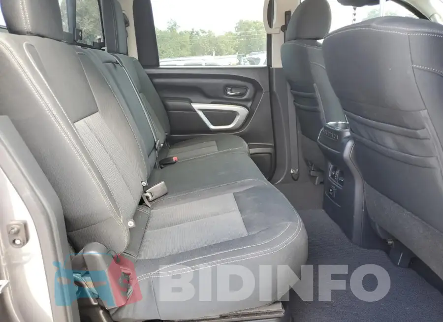 1N6AA1F42JN510322 Photo# 10