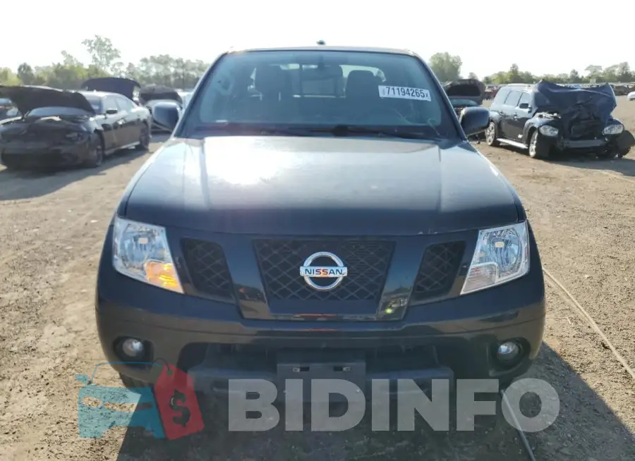 1N6AD0EV5JN735118 Photo# 5