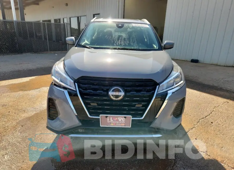 3N1CP5CV9PL480911 Photo# 5