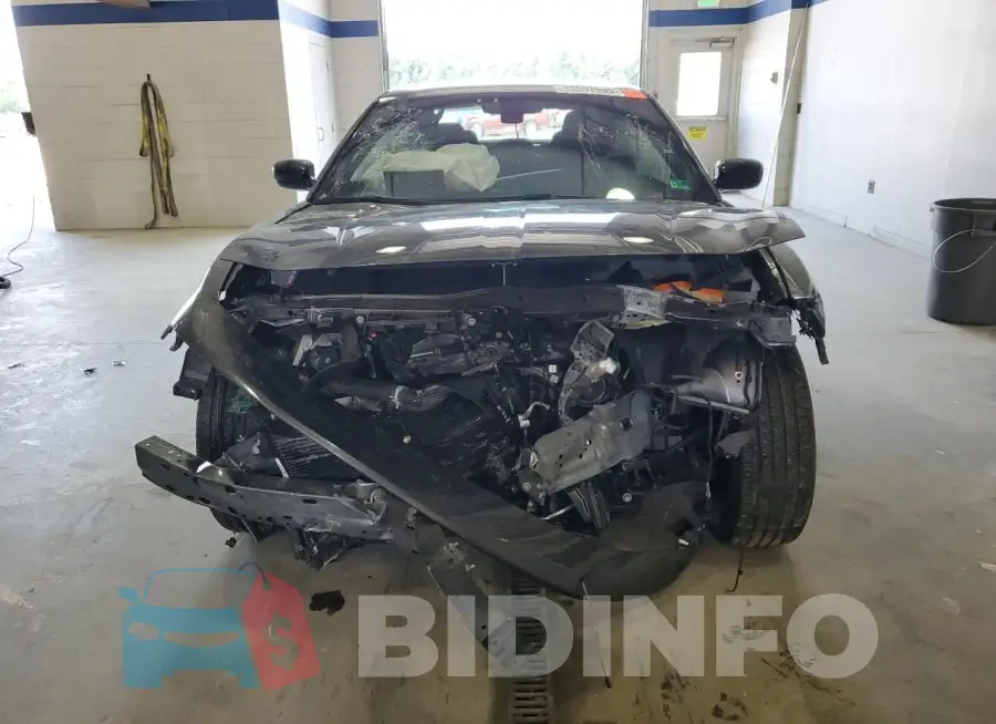 2C3CDXJG3PH632569 Photo# 5
