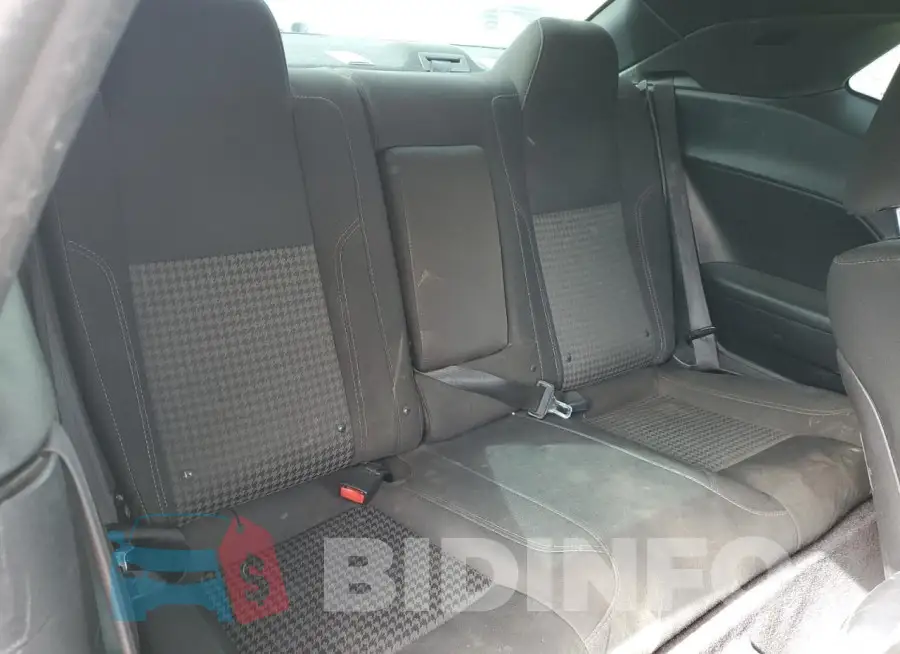 2C3CDZAGXGH250244 Photo# 10