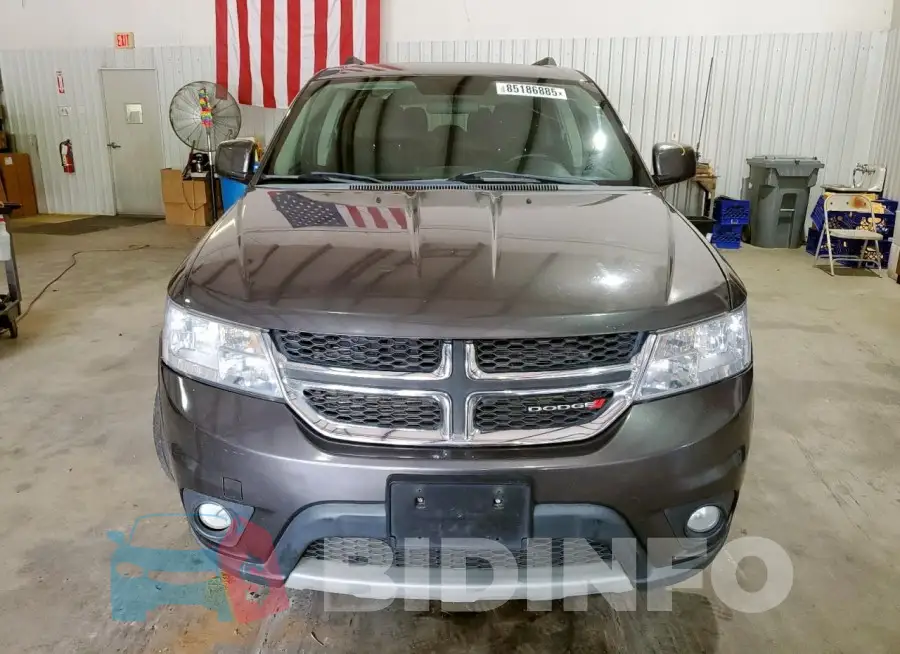 3C4PDCBG9GT135103 Photo# 5