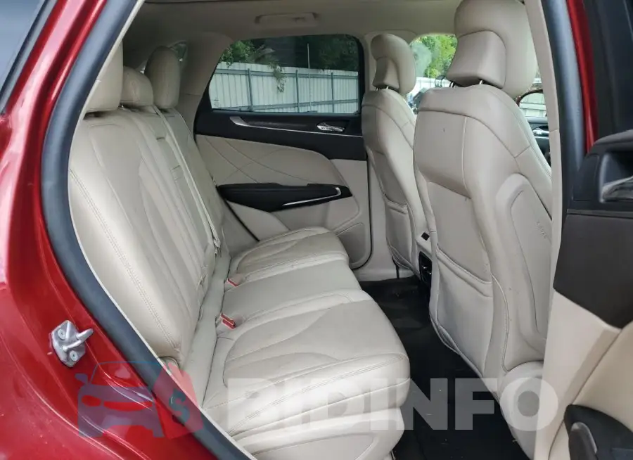 5LMCJ3C97KUL17509 Photo# 11