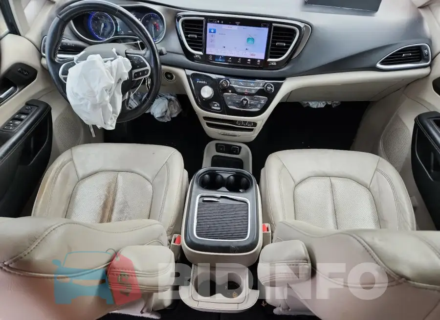 2C4RC1BG8MR601196 Photo# 8
