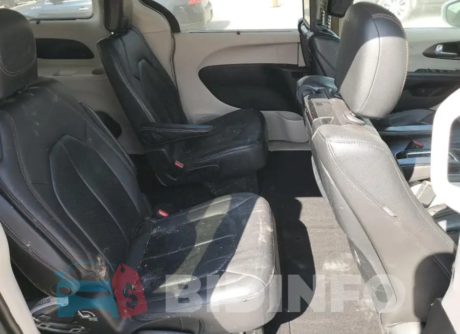 2C4RC1EG7HR782180 Photo# 11
