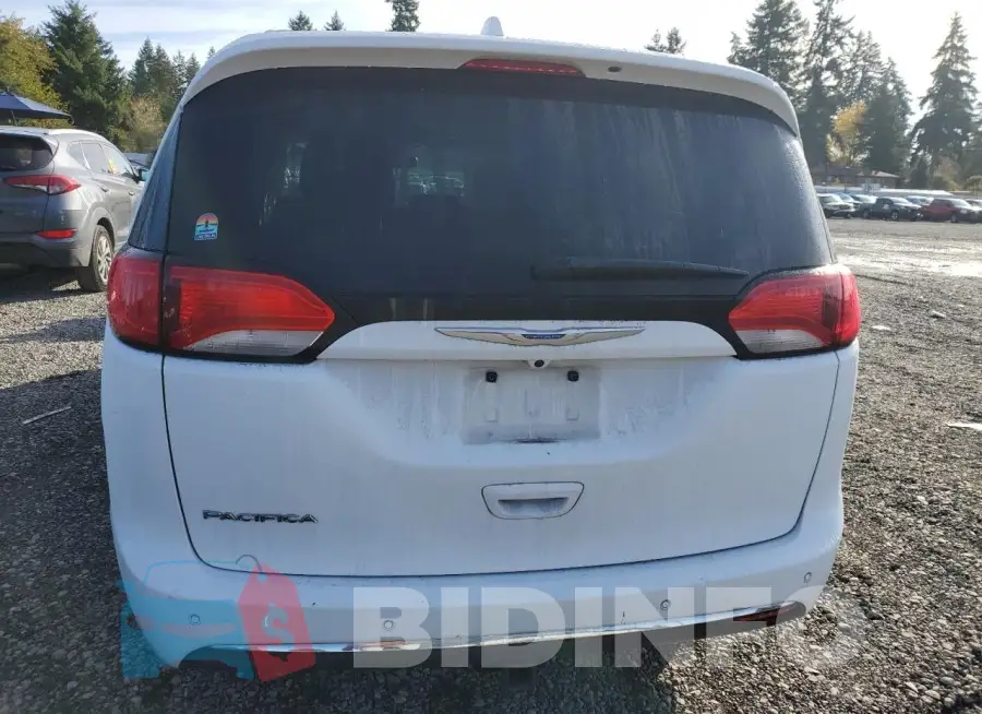 2C4RC1FG2JR126425 Photo# 6