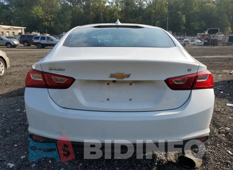 1G1ZD5ST3JF135111 Photo# 6