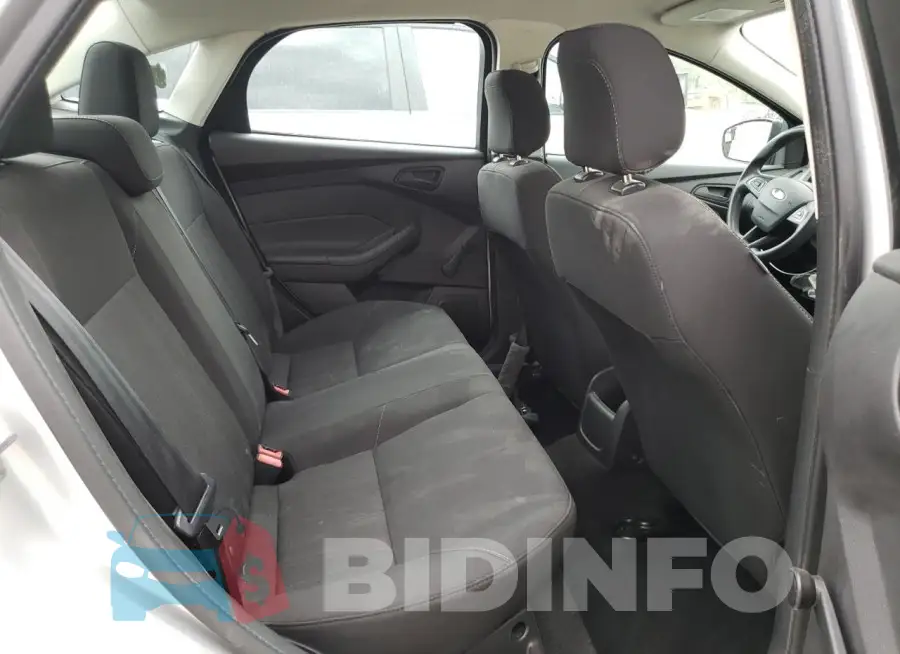 1FADP3E28HL275432 Photo# 10