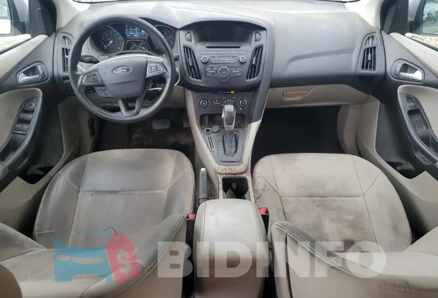 1FADP3F21HL272483 Photo# 8