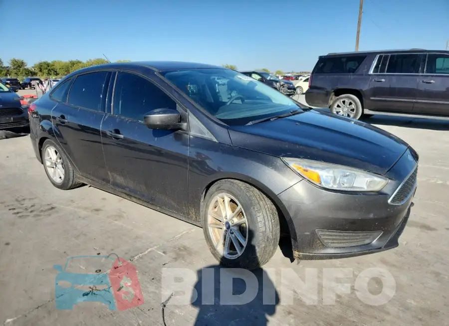 1FADP3F21JL210927 Photo# 4