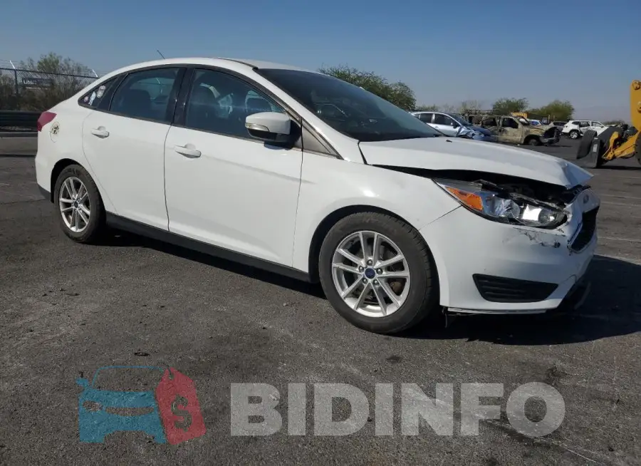 1FADP3F28HL315362 Photo# 4