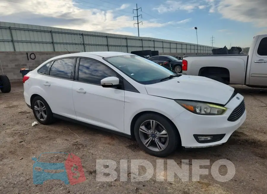 1FADP3FE3HL329213 Photo# 4