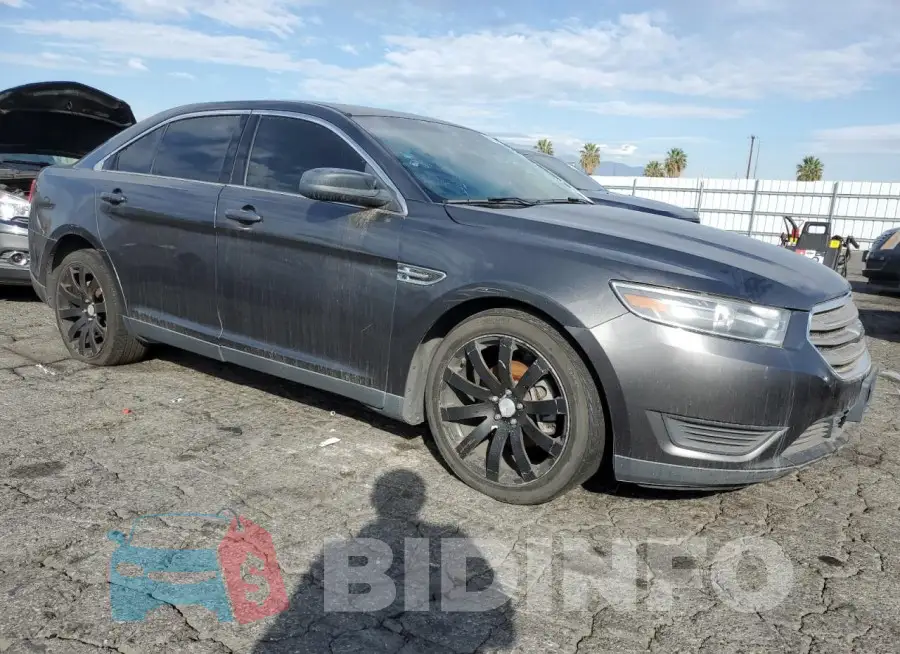 1FAHP2D85JG112835 Photo# 4