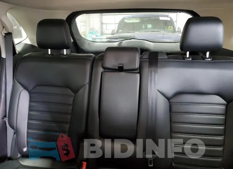 2FMPK4J96RBA18328 Photo# 10