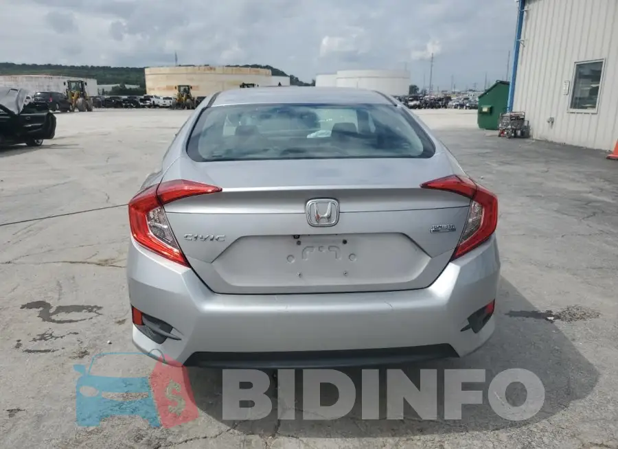 19XFC2F58GE010129 Photo# 6