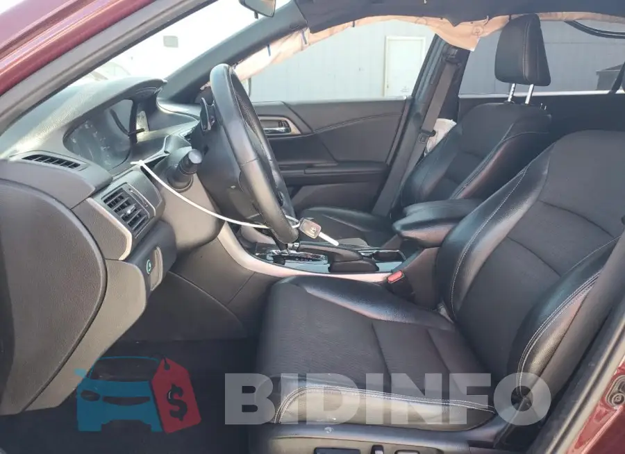 1HGCR2F55GA040923 Photo# 7