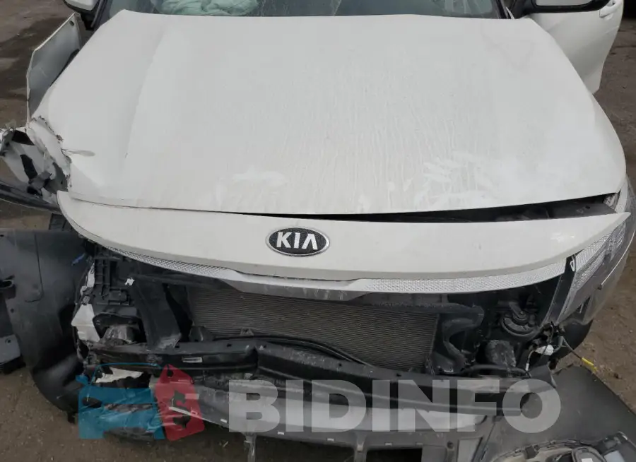 KNDEPCAA2M7111866 Photo# 12