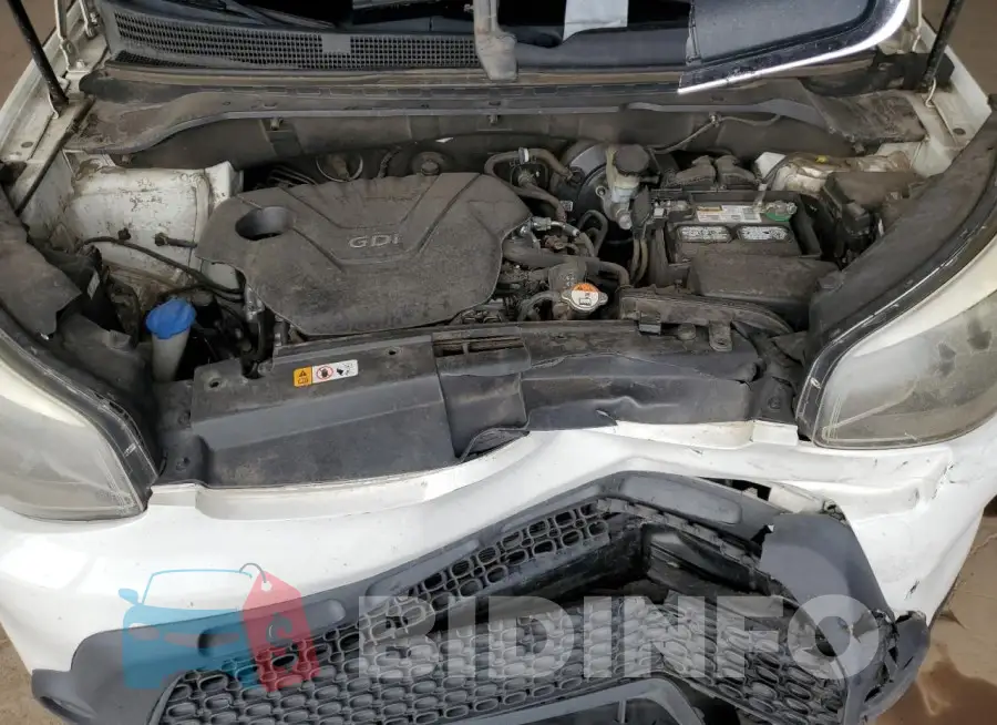 KNDJN2A2XG7324527 Photo# 11