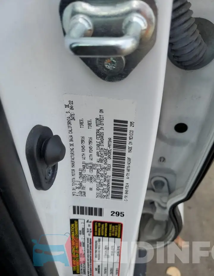 3TMCZ5AN2NM499172 Photo# 12