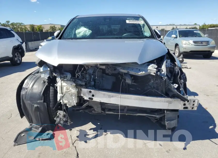 5TDZZRFH9JS238765 Photo# 5