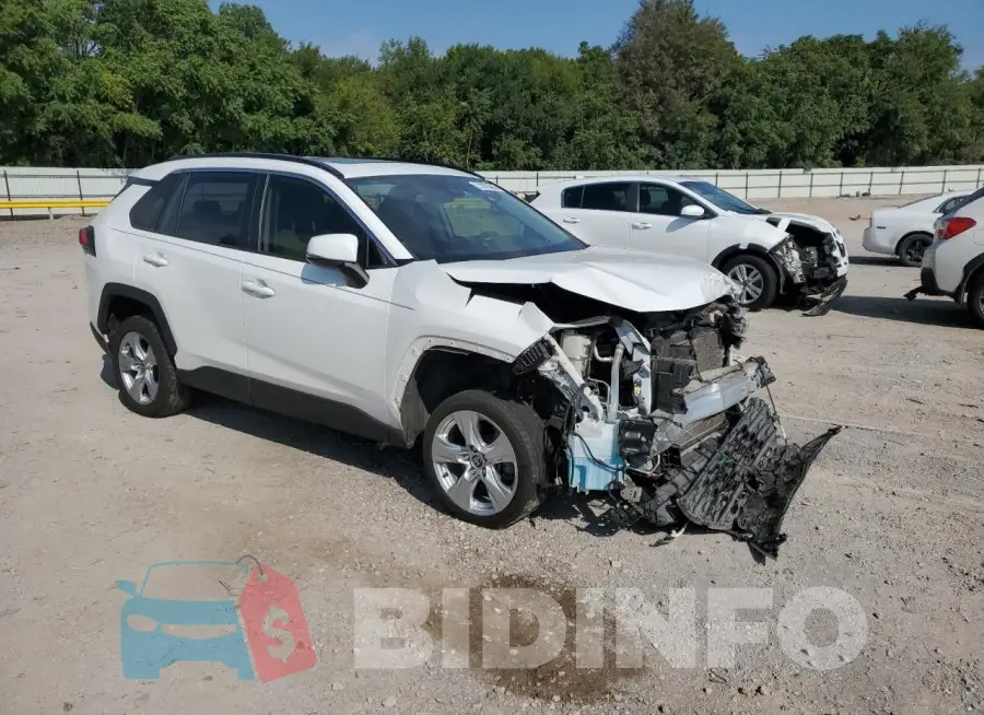 JTMW1RFV3LD521807 Photo# 4