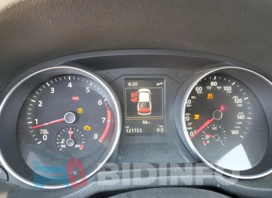 1VWGT7A35HC034191 Photo# 9