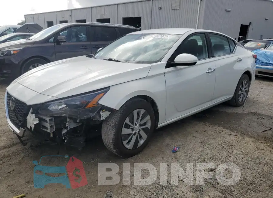1N4BL4BVXNN380061 Photo# 1